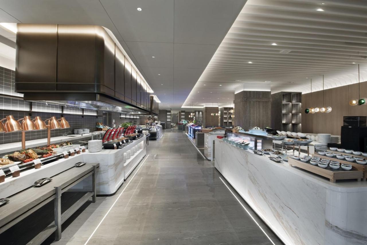 Crowne Plaza Wuhan Optics Valley By Ihg Exterior photo